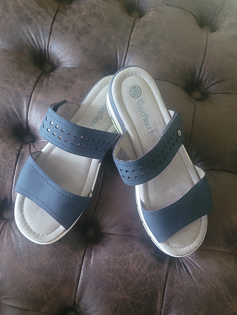 Women's Footflex Sandals Navy Blue Size 9.5